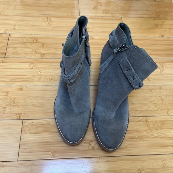 Sam Edelman Minetta Block Heel Almond Toe Ankle Boots Bootie Flint Grey Suede - Picture 3 of 11